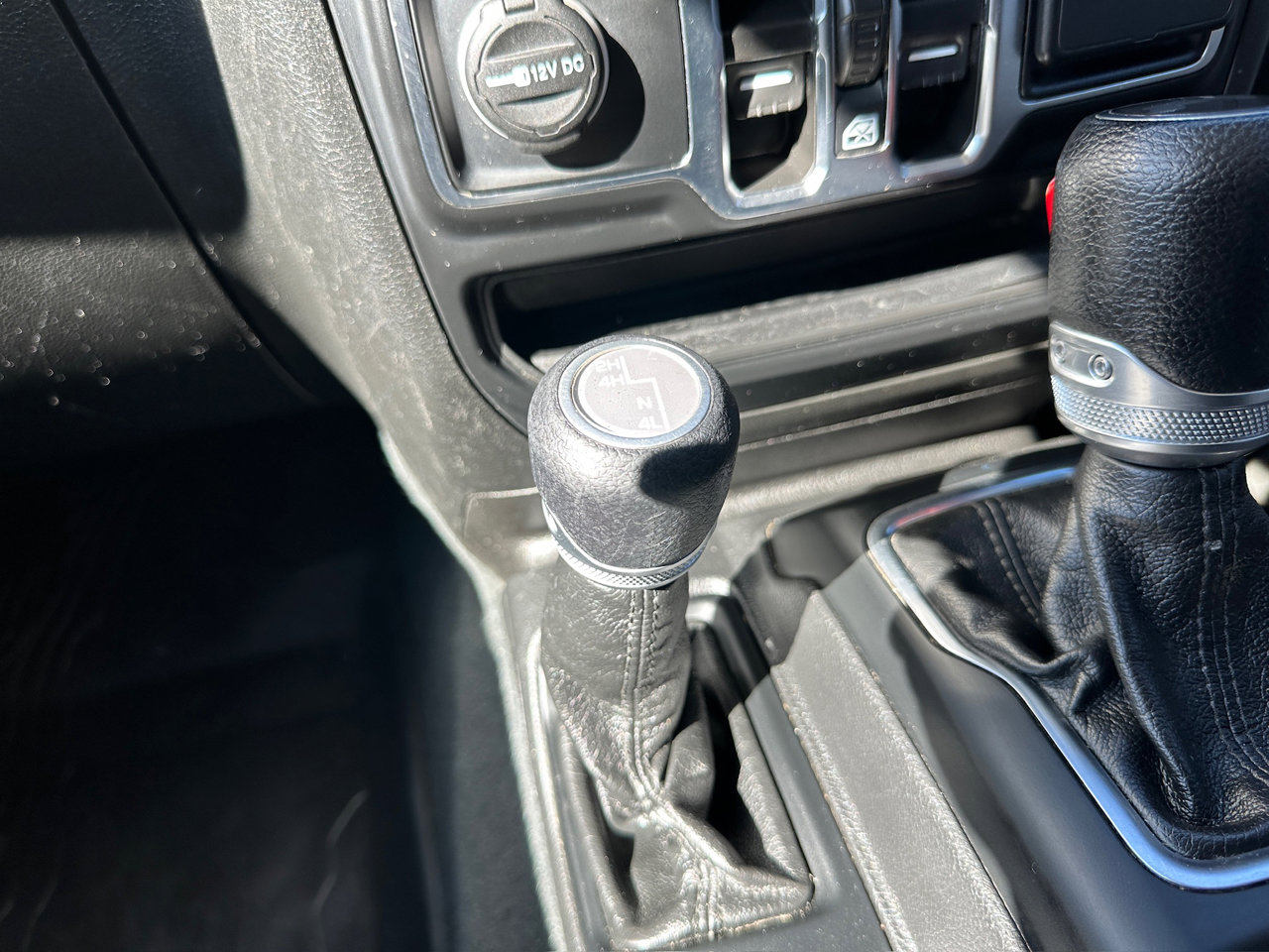 Used 2022 Jeep Wrangler Unlimited Sport w/ Cold Weather Group image 35
