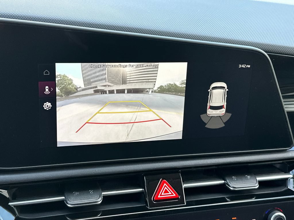 New 2026 Kia Niro EX FWD image 24