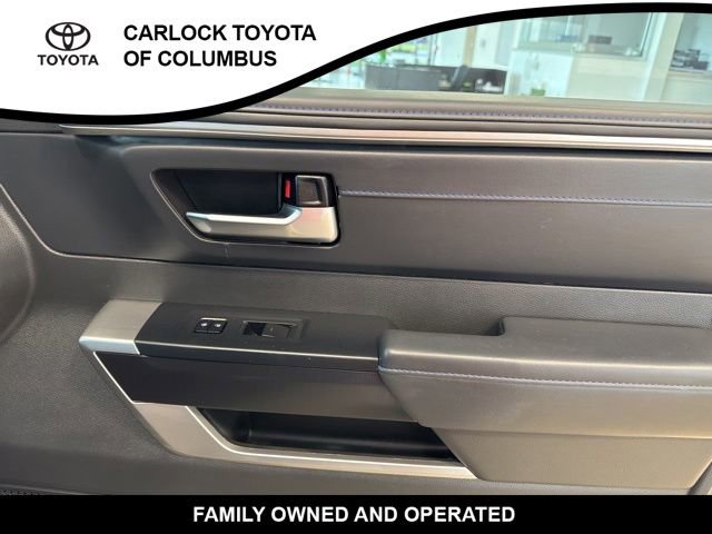 Used 2025 Toyota Tundra Platinum AWD/4WD image 20
