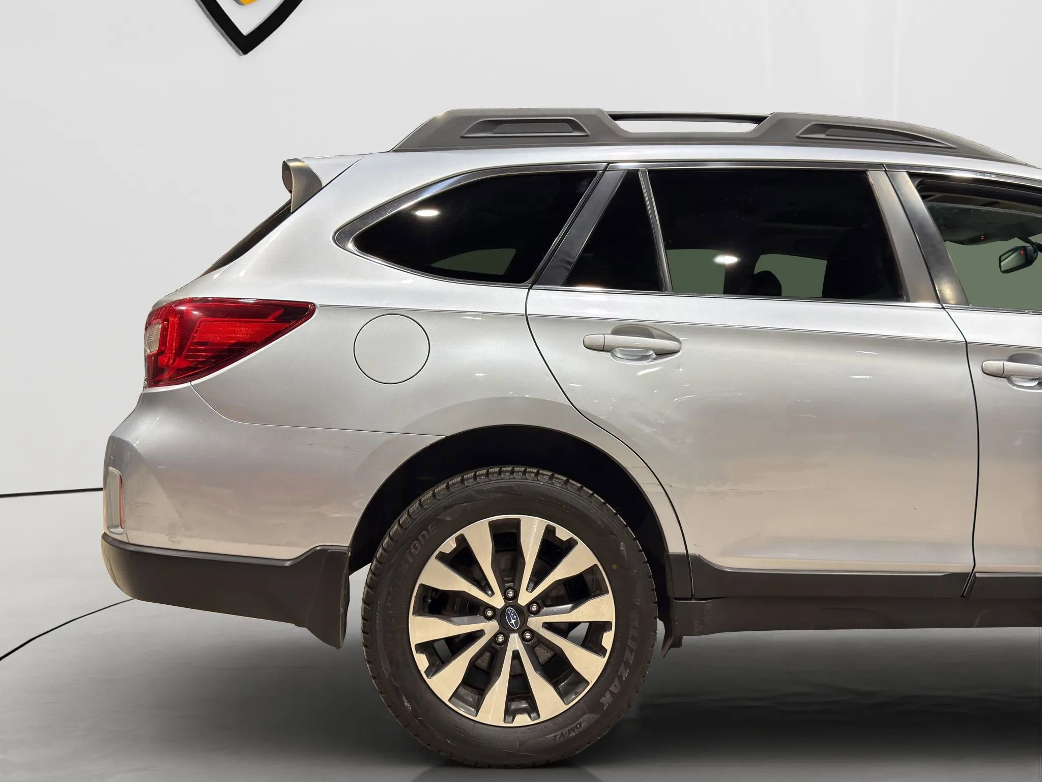 Used 2016 Subaru Outback 2.5i Limited image 46