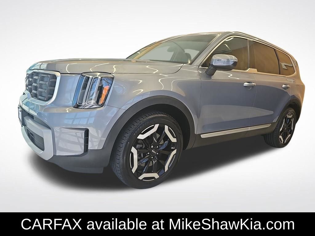 Used 2023 Kia Telluride S image 1