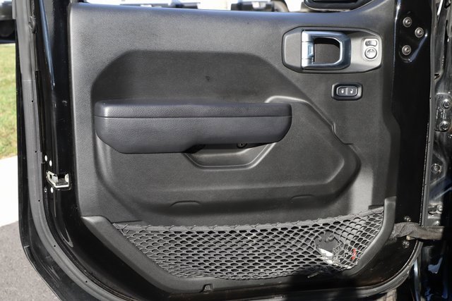 Used 2023 Jeep Gladiator Sport image 16