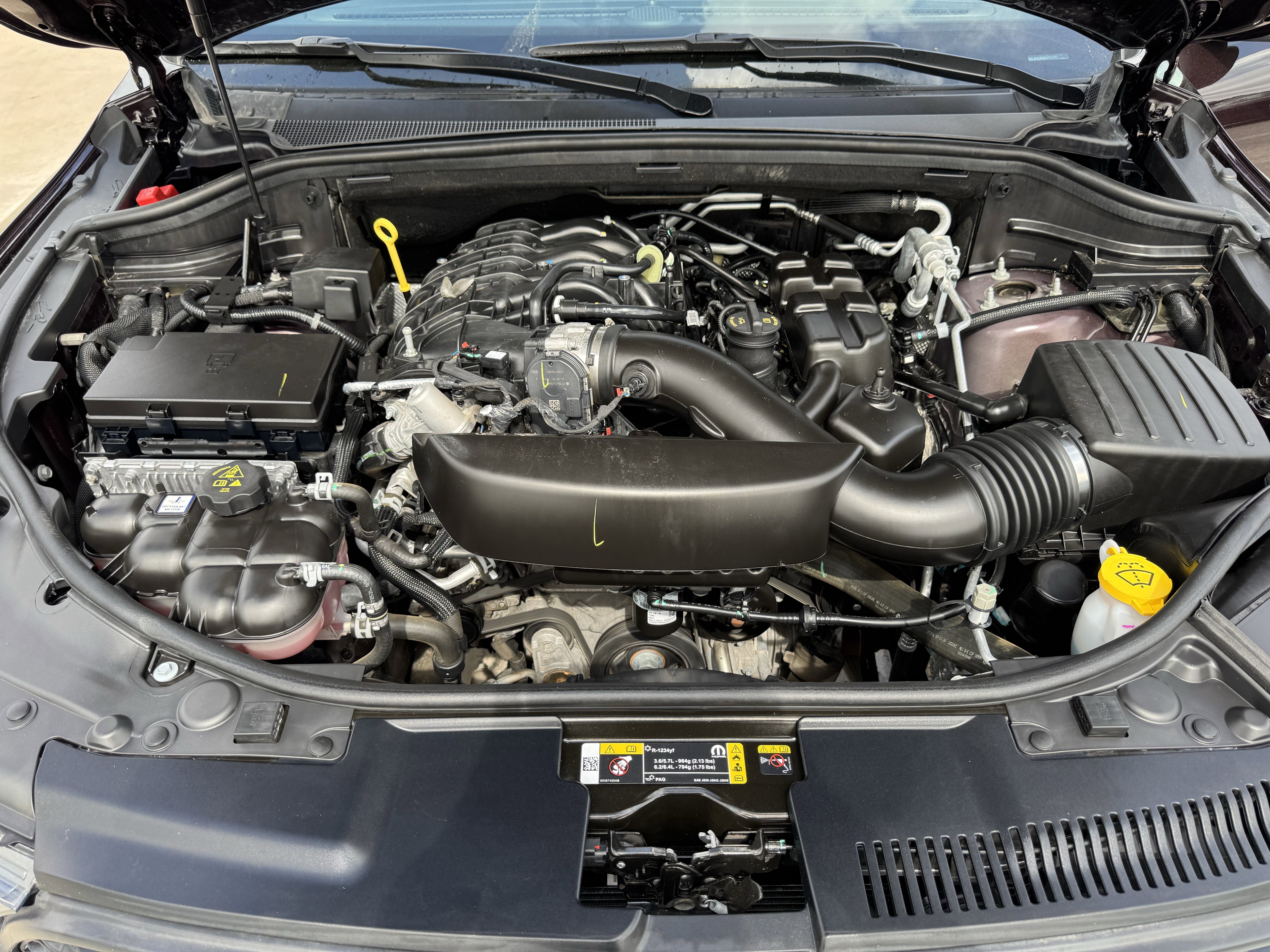 Used 2025 Dodge Durango GT image 33