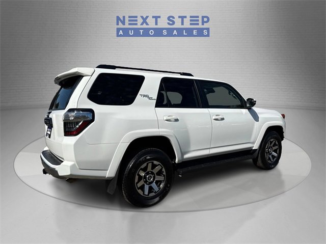 Used 2024 Toyota 4Runner TRD Off-Road Premium image 8