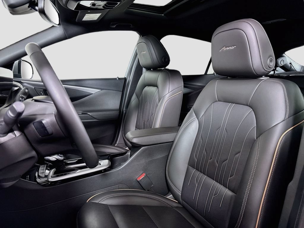 Certified 2024 Buick Envista Avenir FWD image 25