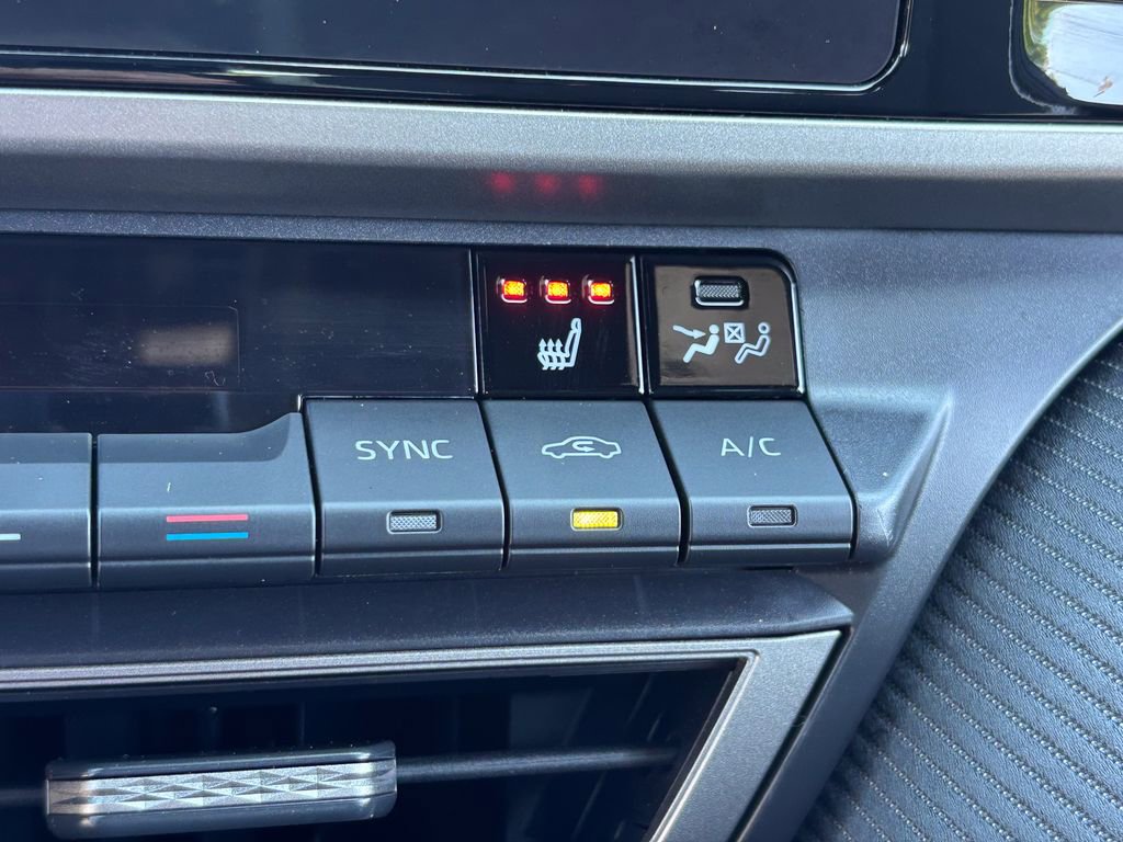 Certified 2025 Toyota Camry SE w/ Convenience Package FWD image 26