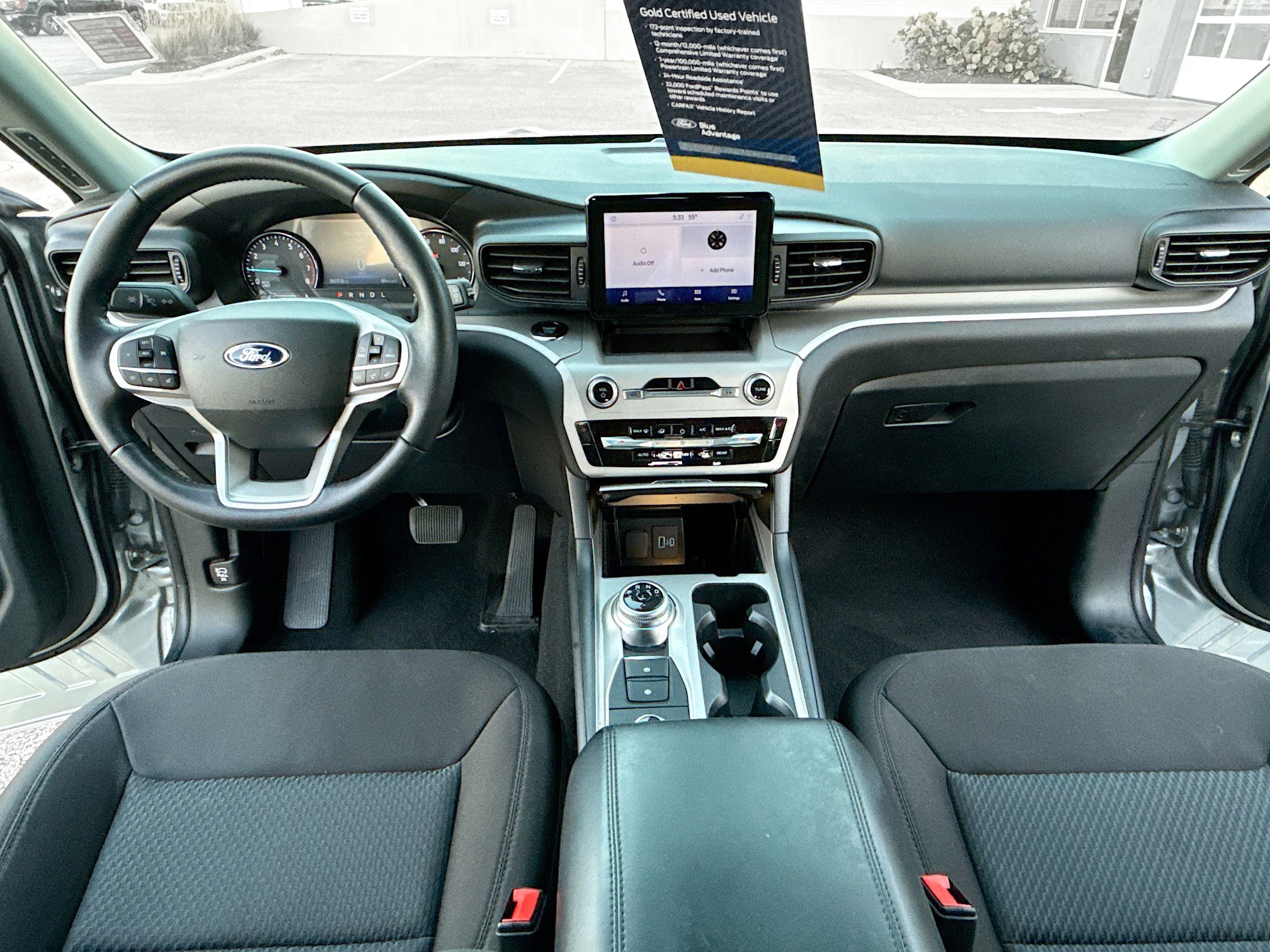 Certified 2023 Ford Explorer XLT w/ Class IV Trailer Tow Package image 3