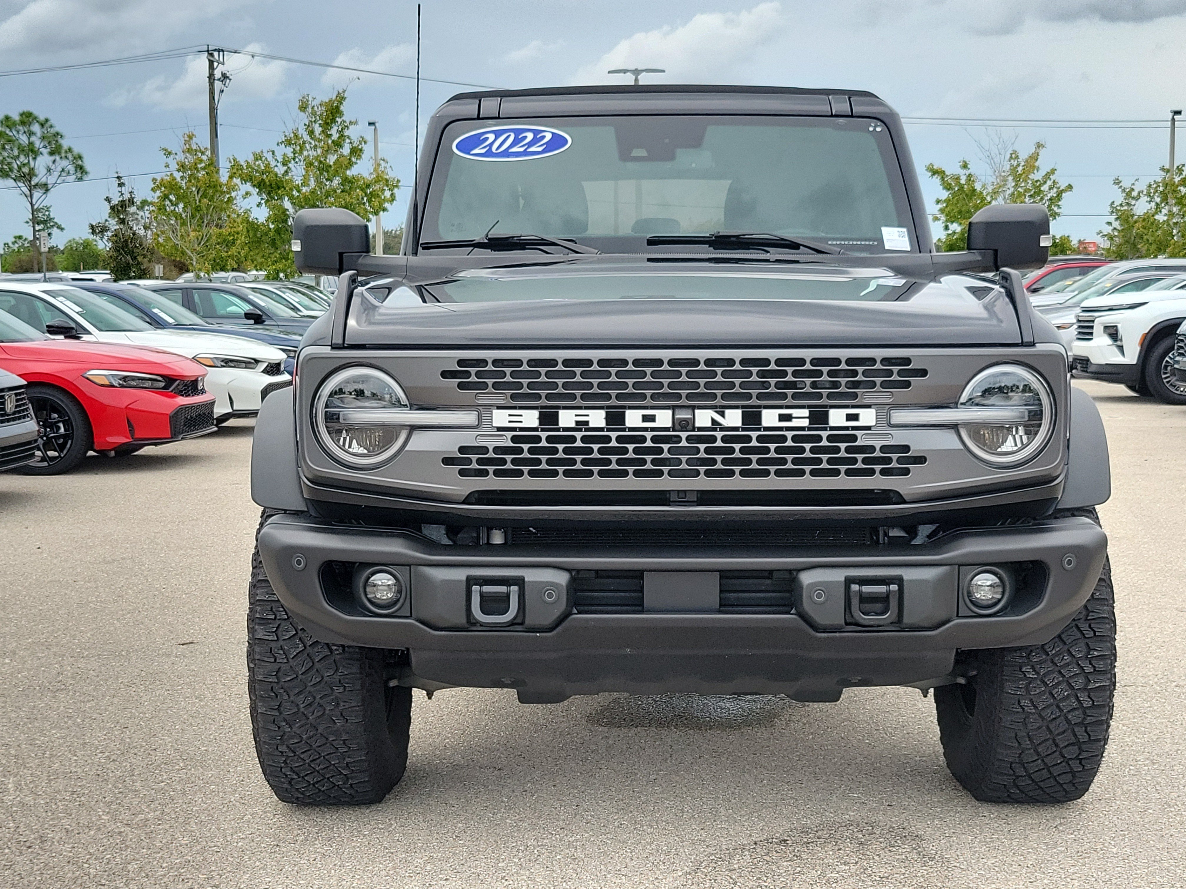 Used 2022 Ford Bronco Badlands AWD/4WD image 2