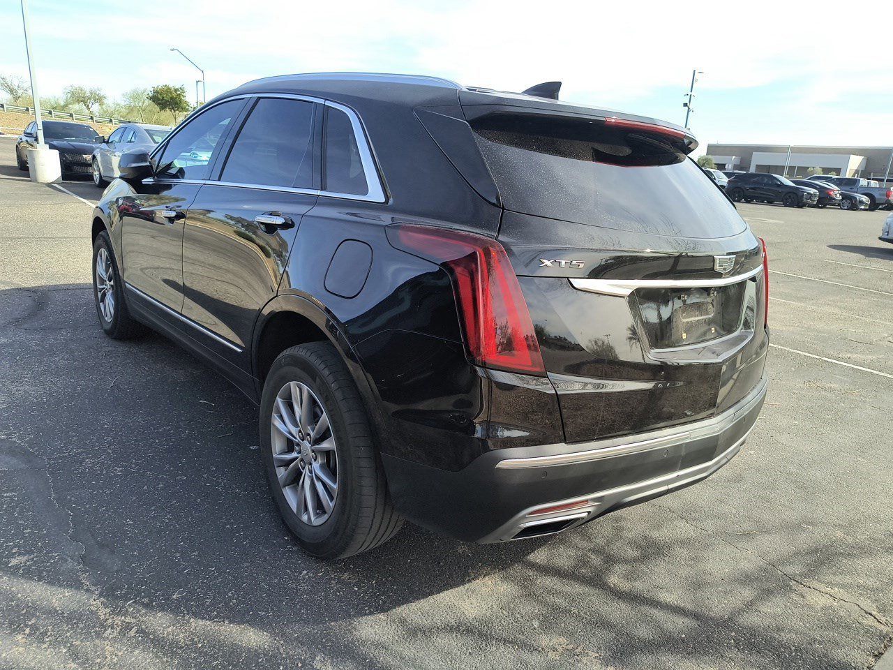 Certified 2022 Cadillac XT5 Premium Luxury w/ Technology Package image 5