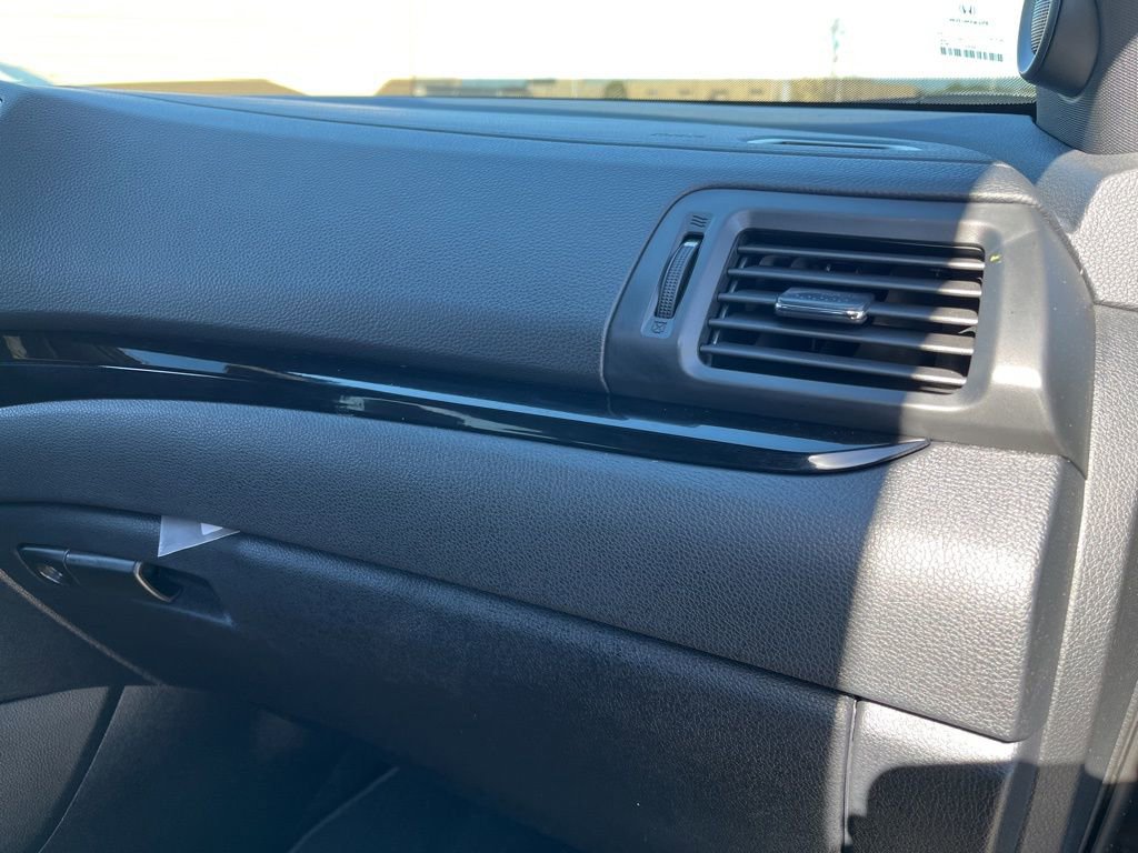 Certified 2025 Honda Ridgeline Black Edition image 30