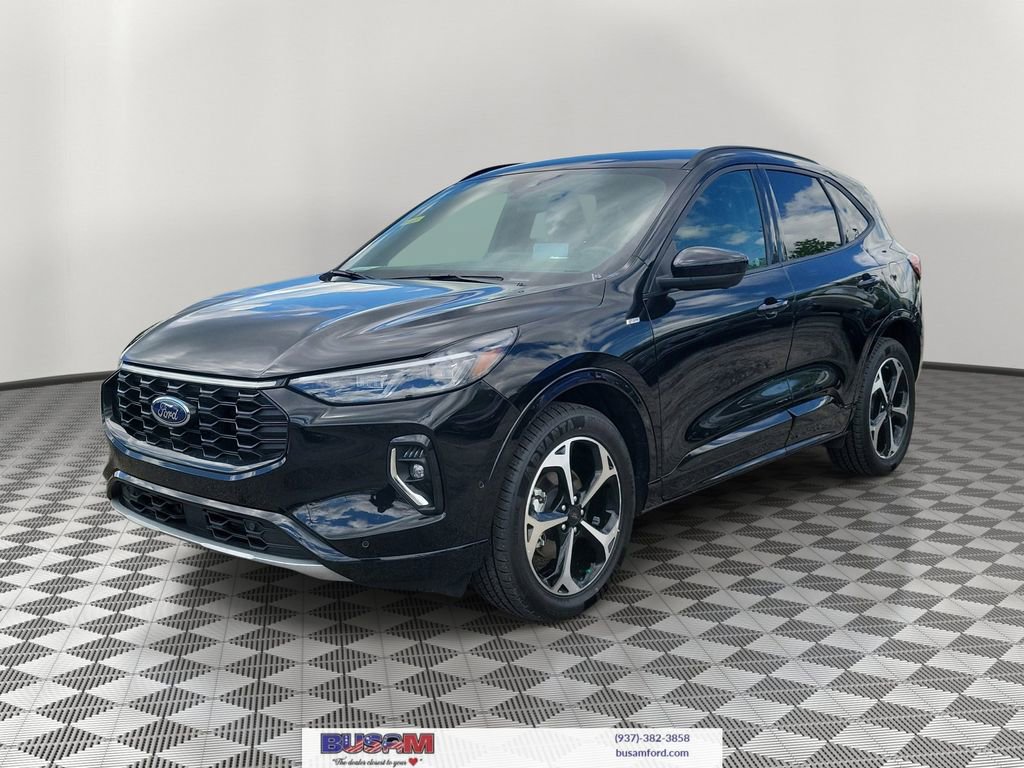 Used 2023 Ford Escape ST-Line Elite w/ Premium Technology Package AWD/4WD video 2