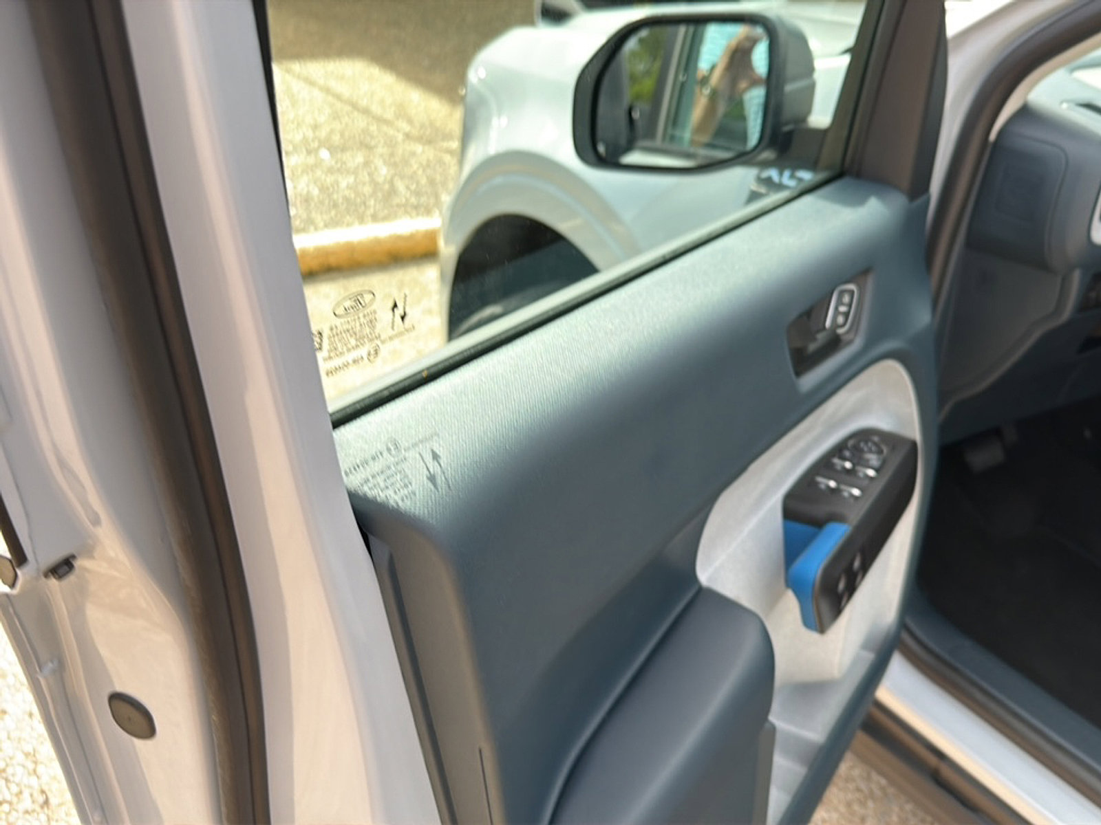 Used 2025 Ford Maverick XLT w/ Equipment Group 302A image 20