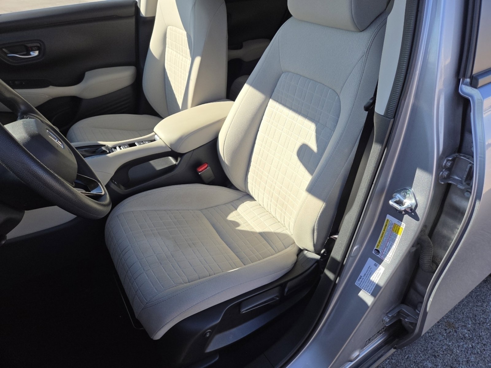 Used 2024 Honda HR-V LX image 22