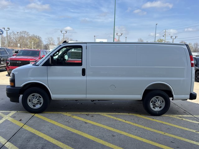 New 2025 Chevrolet Express 2500 image 11