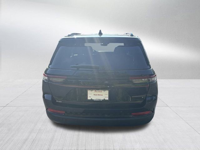 New 2025 Jeep Grand Cherokee Limited w/ Luxury Tech Group II image 6