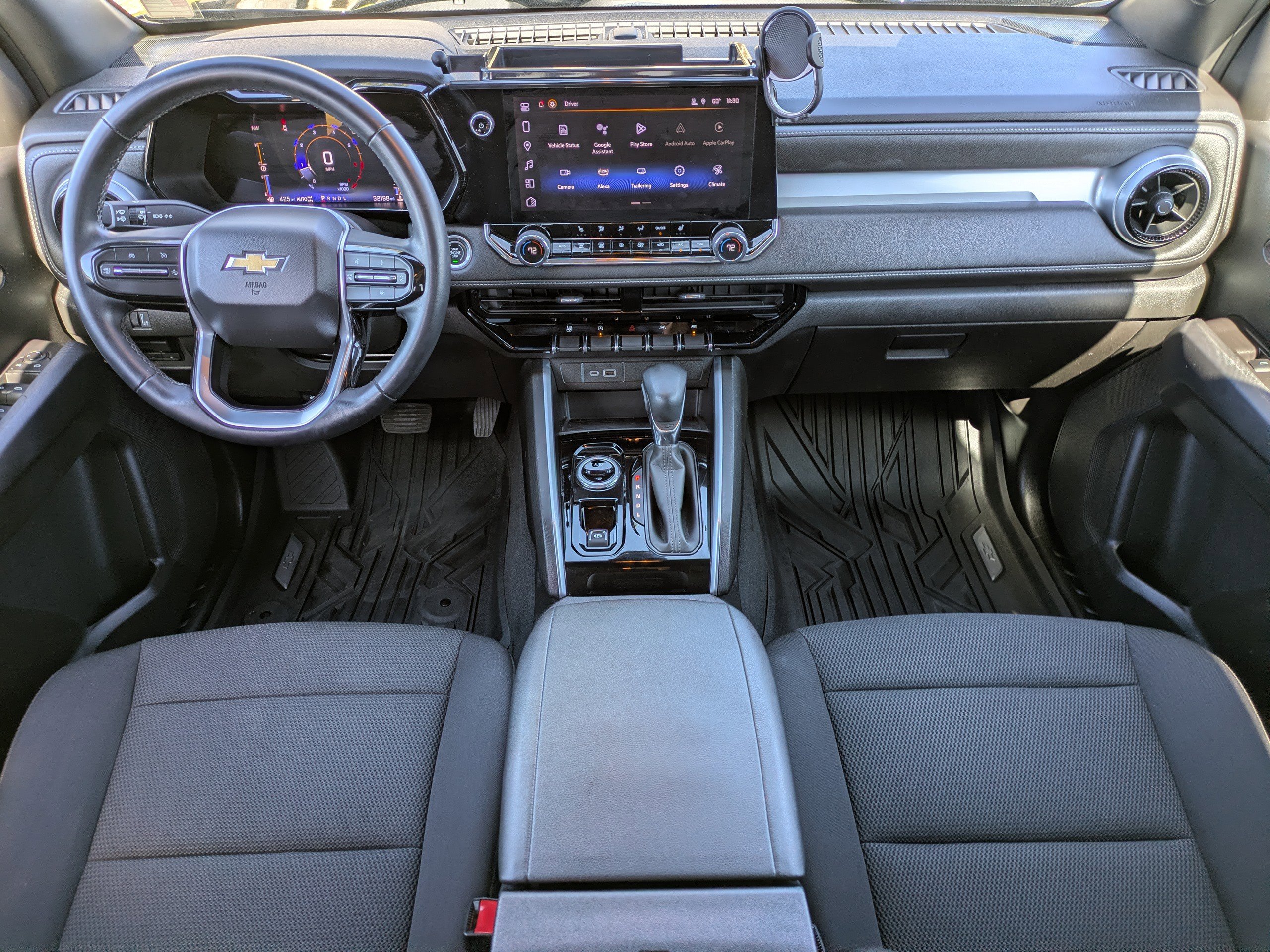 Used 2023 Chevrolet Colorado LT w/ LT Convenience Package II image 12