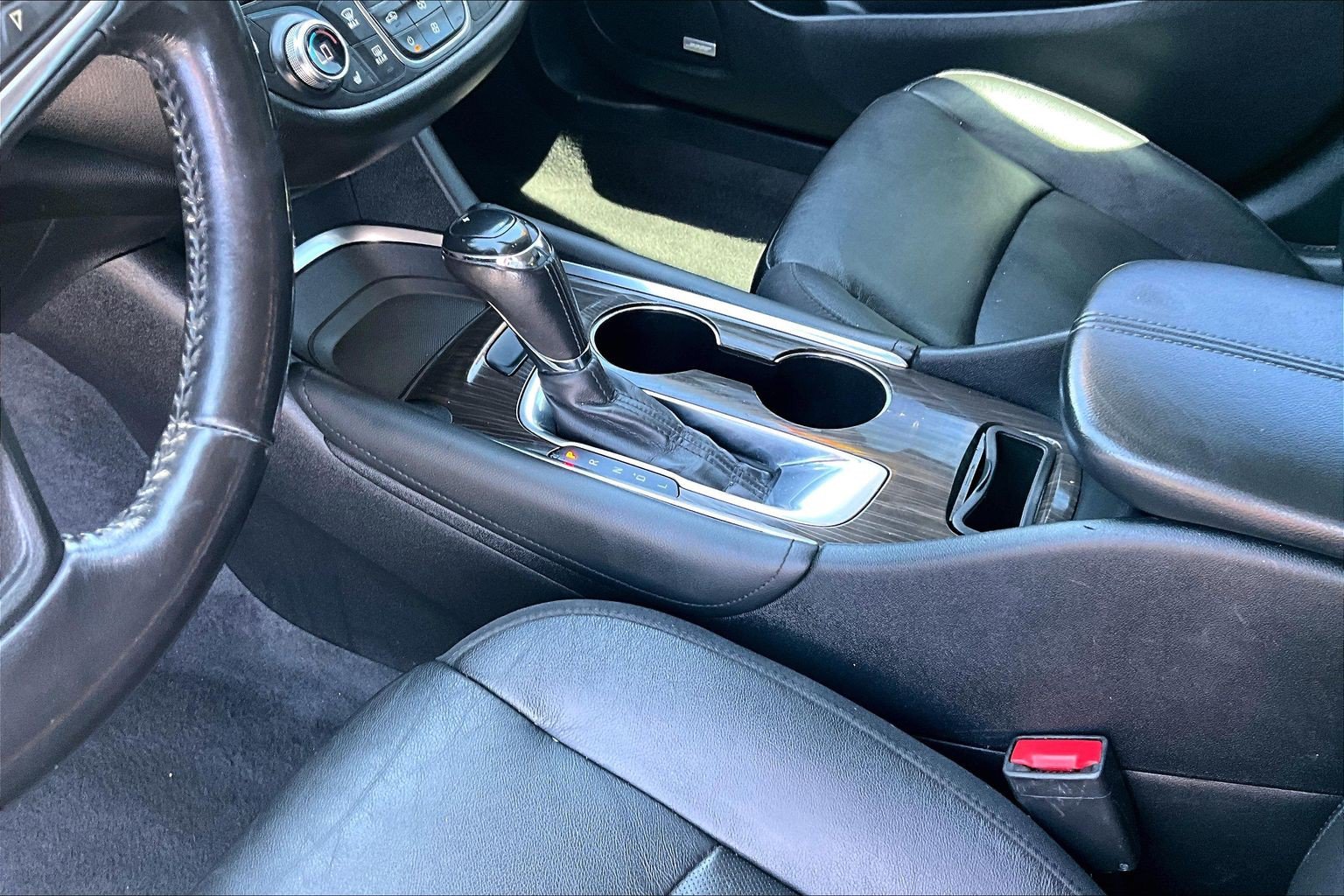 Used 2020 Chevrolet Malibu Premier FWD image 13