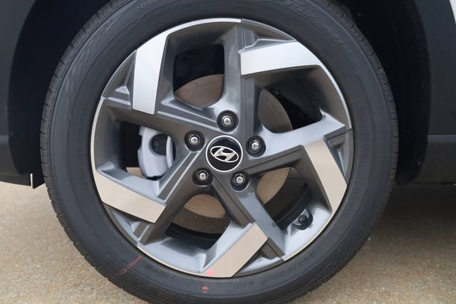 New 2026 Hyundai Venue SEL FWD image 8