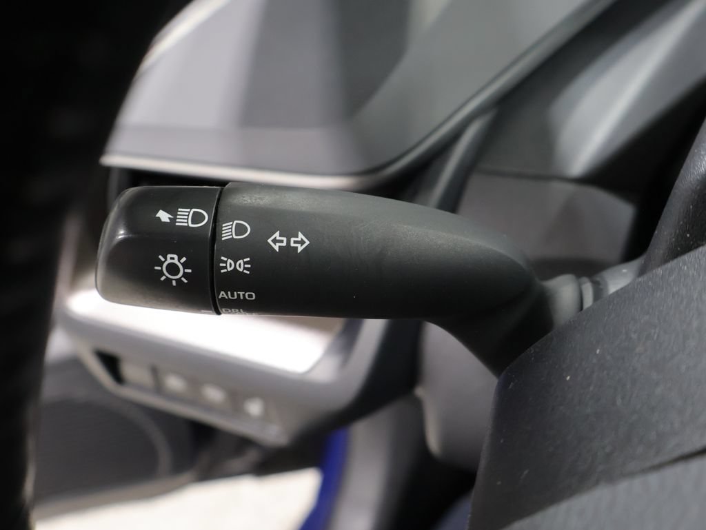 Used 2023 Toyota Prius XLE w/ Protection Package #3 (TMS) FWD image 36