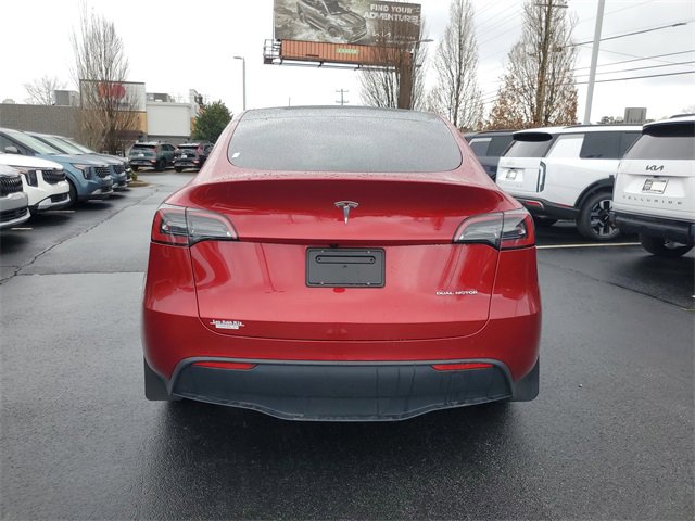 Used 2024 Tesla Model Y Long Range image 5