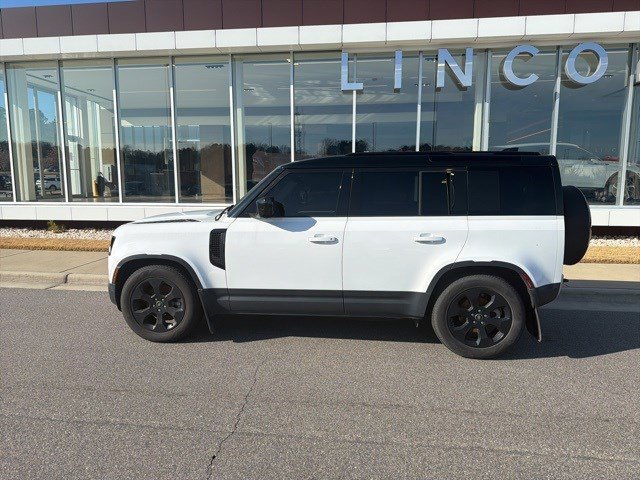 Used 2025 Land Rover Defender 110 S image 6