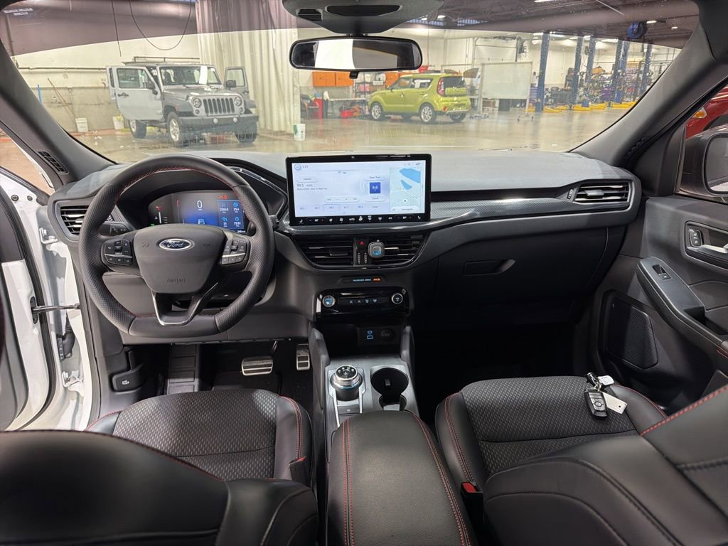 Used 2023 Ford Escape ST-Line w/ Tech Pack #1 image 25