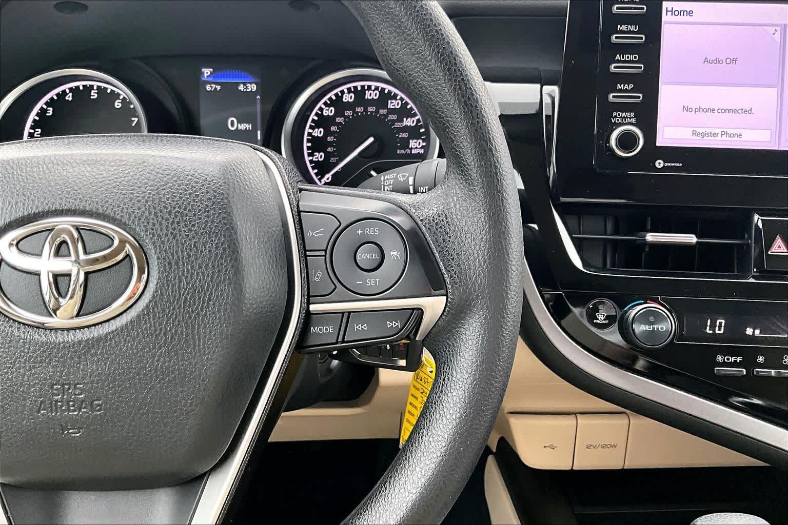 Used 2024 Toyota Camry LE FWD image 40