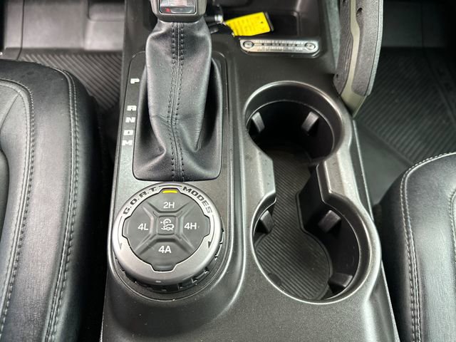 Used 2023 Ford Bronco Everglades image 33