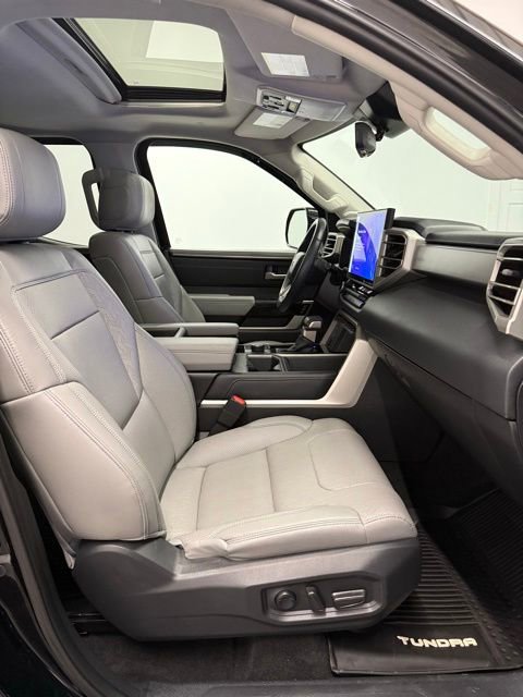 Used 2023 Toyota Tundra Limited image 15