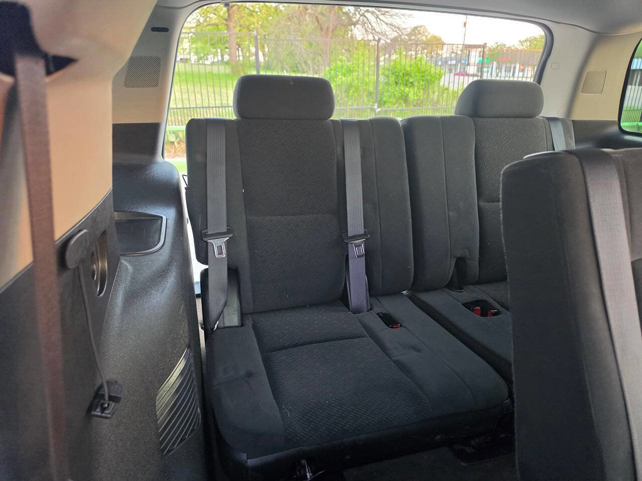 Used 2008 Chevrolet Tahoe LT w/ Convenience Package 1 image 28