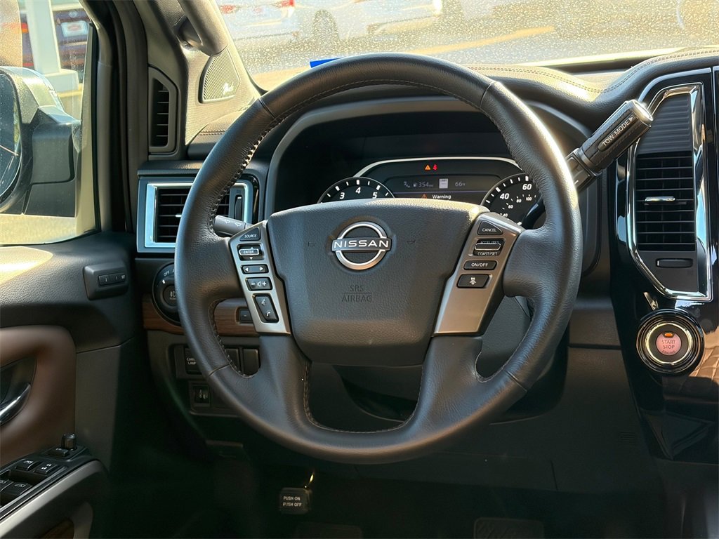 Used 2024 Nissan Titan Platinum Reserve w/ Moonroof Package image 21