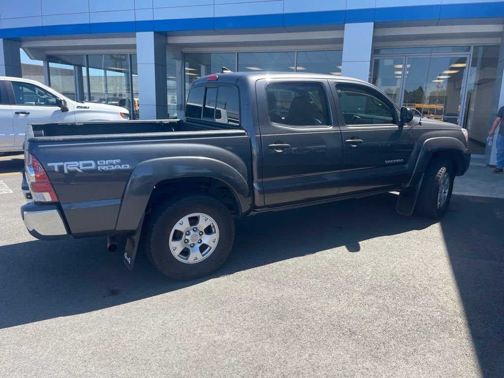 Used 2014 Toyota Tacoma 4x4 Double Cab w/ TRD Off-Road Package image 3