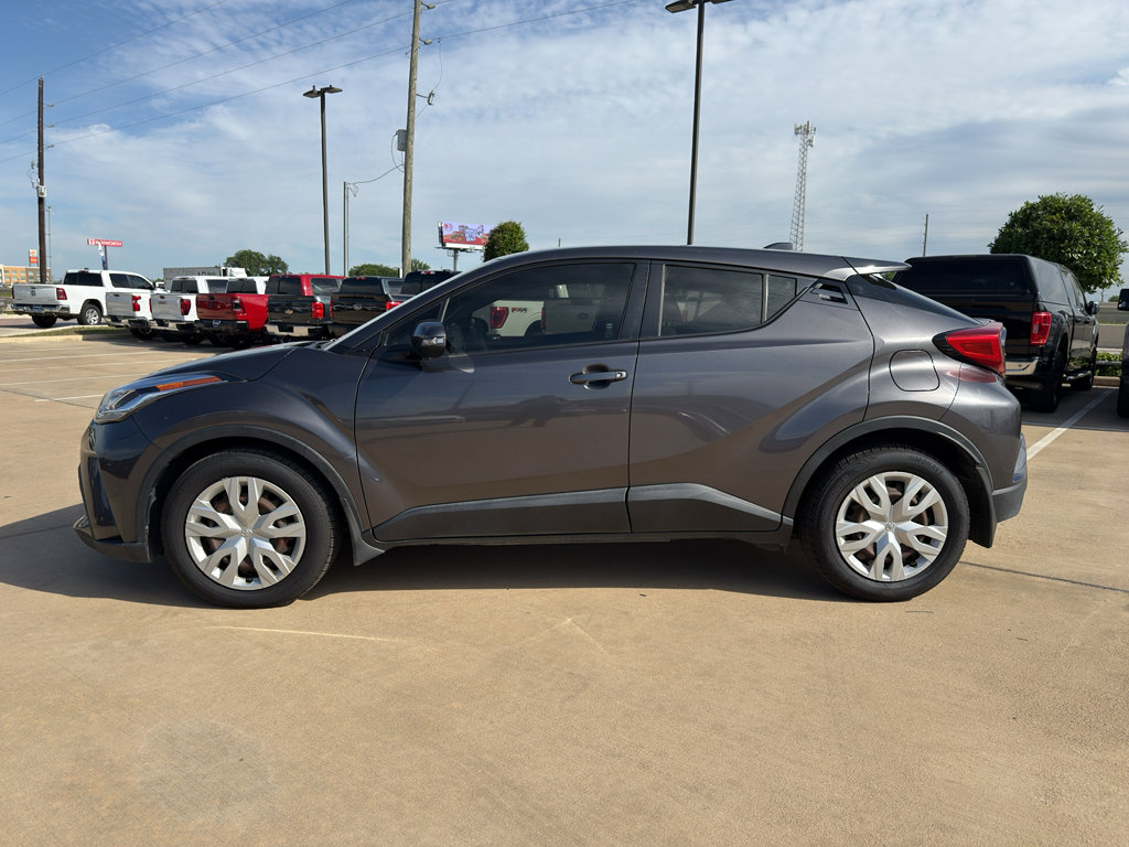 Used 2021 Toyota C-HR LE FWD image 8
