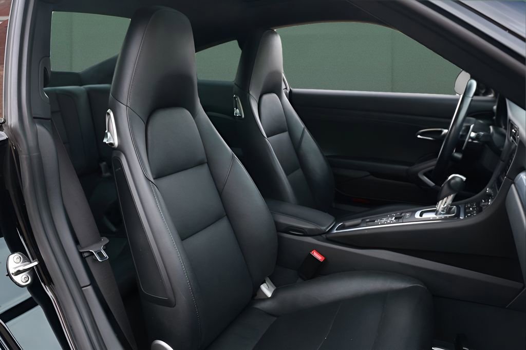 Used 2017 Porsche 911 Carrera S image 15