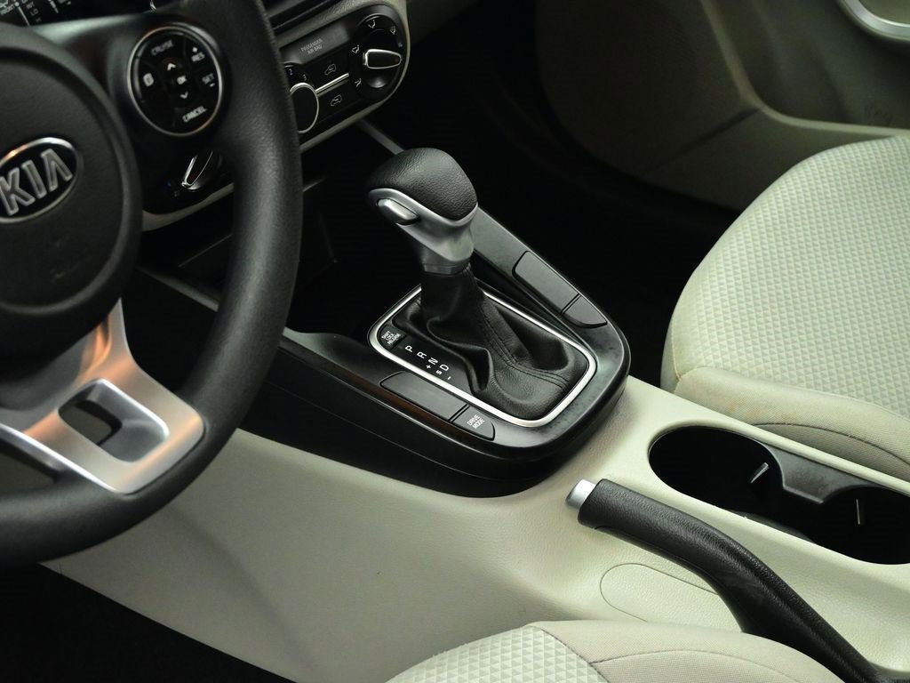 Used 2020 Kia Soul LX image 17