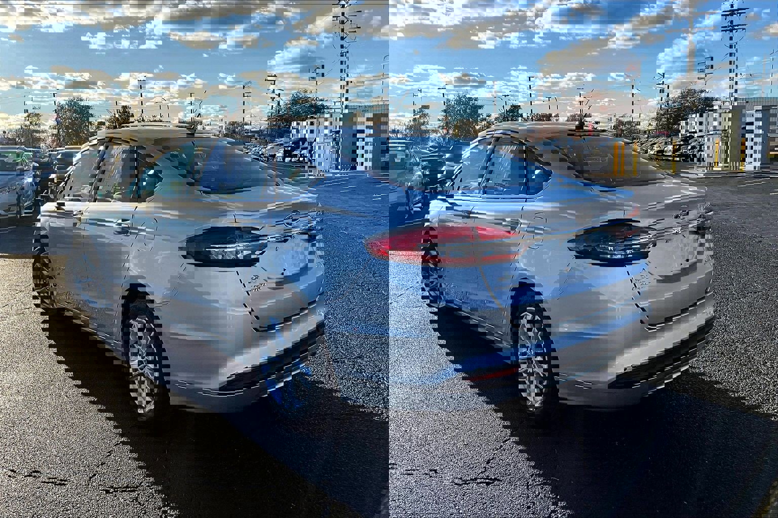 Used 2018 Ford Fusion S image 5