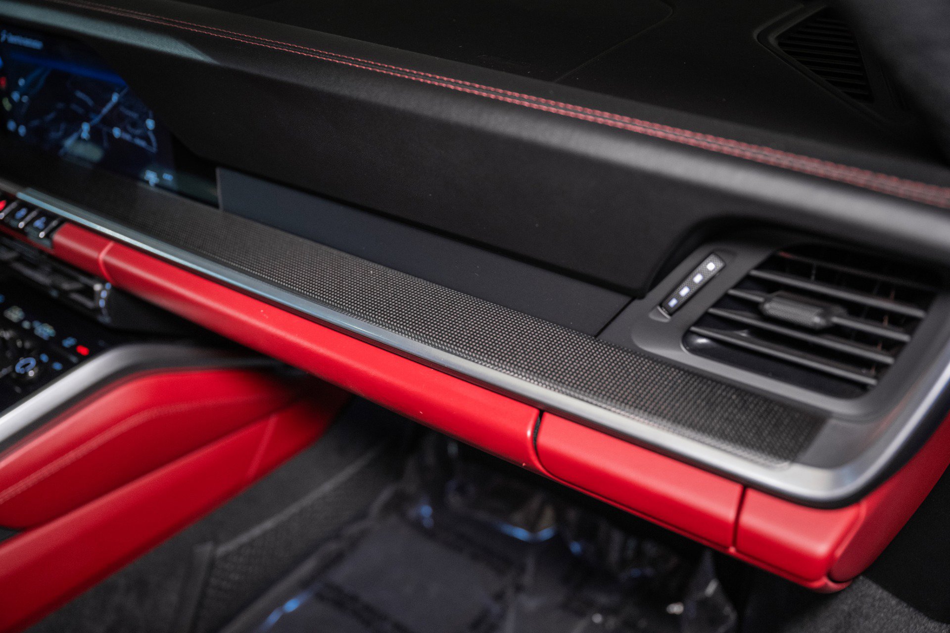 Used 2022 Porsche 911 Turbo S image 45