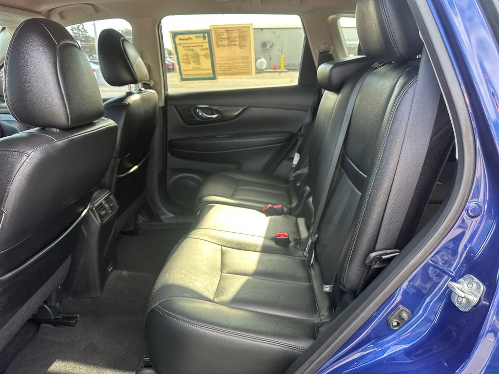 Used 2020 Nissan Rogue SL w/ Premium Package AWD/4WD image 17