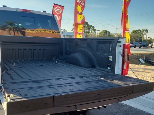 Used 2024 Ford F250 Platinum image 13
