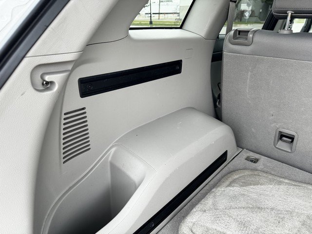 Used 2008 Saturn Vue XE w/ Preferred Package FWD image 40