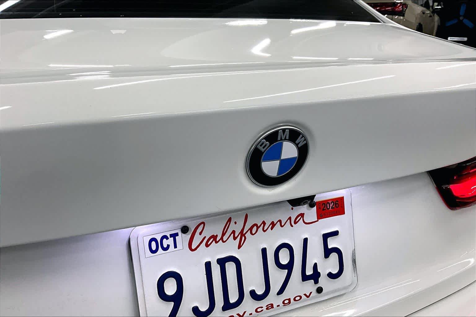 Used 2024 BMW 330i Sedan w/ Convenience Package RWD image 30