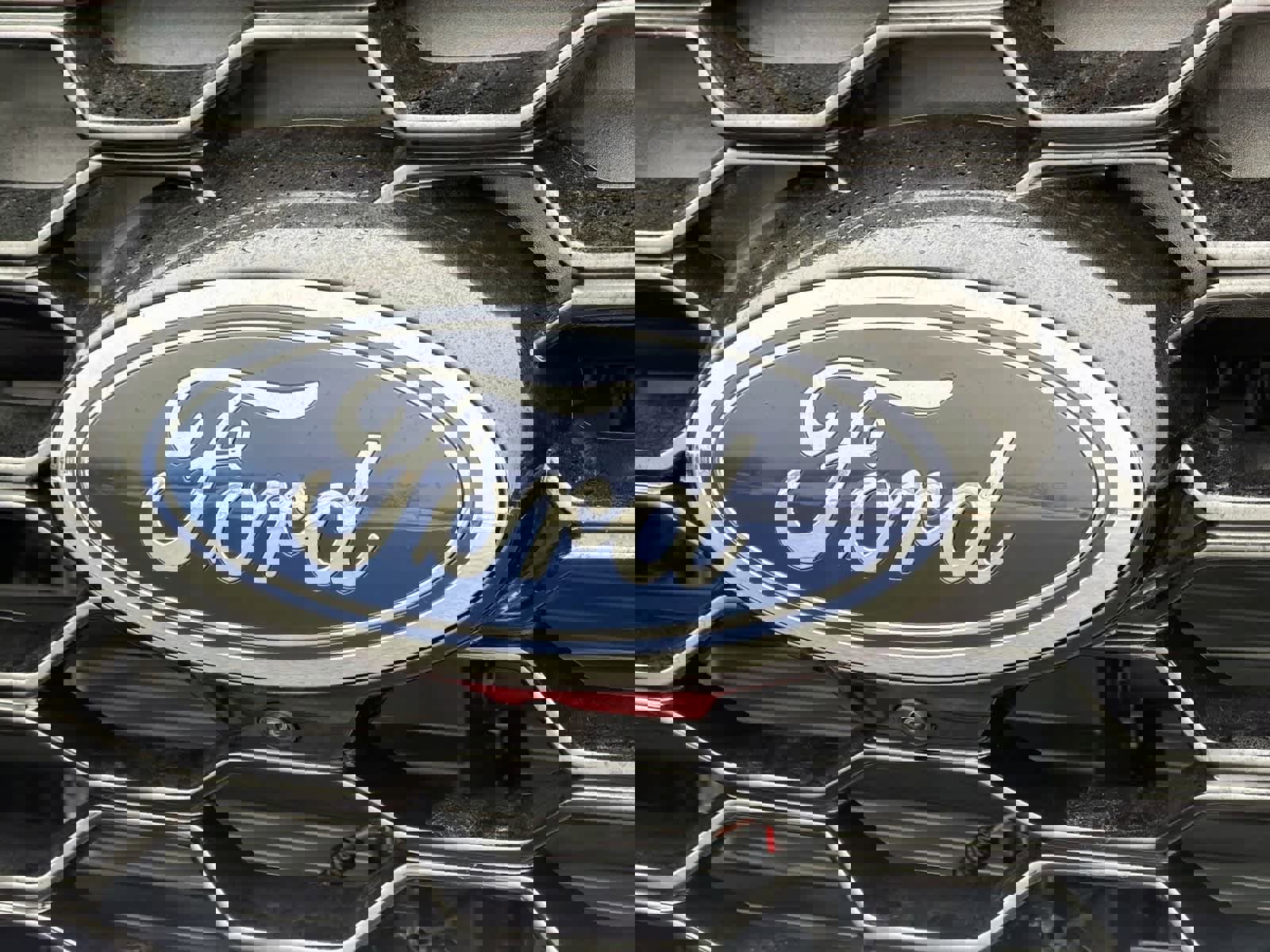 New 2026 Ford Explorer ST-Line w/ ST-Line Street Pack image 12