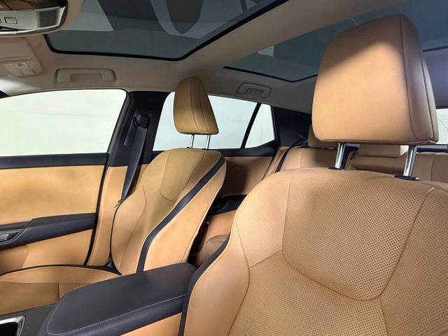 Used 2024 Lexus RZ 300e Premium w/ Accessory Package (Z1) FWD image 5