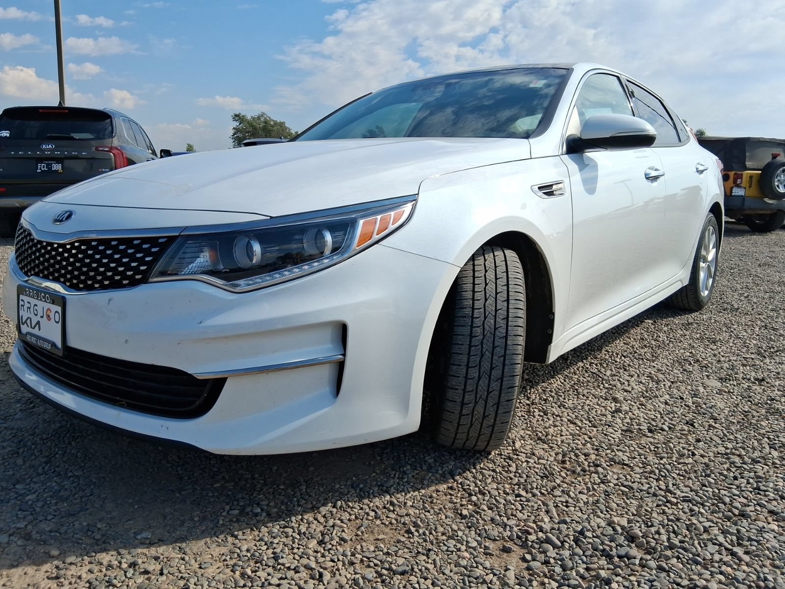 Used 2017 Kia Optima EX w/ Premium Package FWD image 1