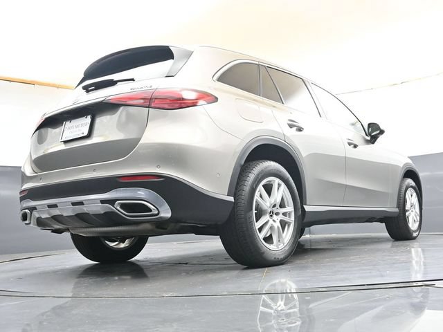 Used 2023 Mercedes-Benz GLC 300 4MATIC image 33
