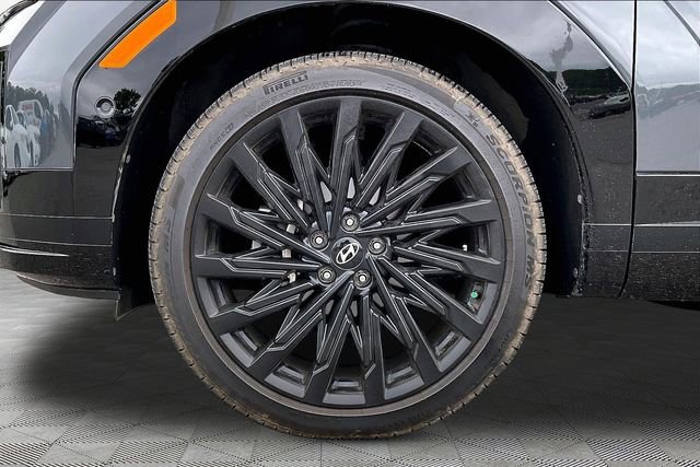 Used 2025 Hyundai Santa Fe Calligraphy FWD image 23