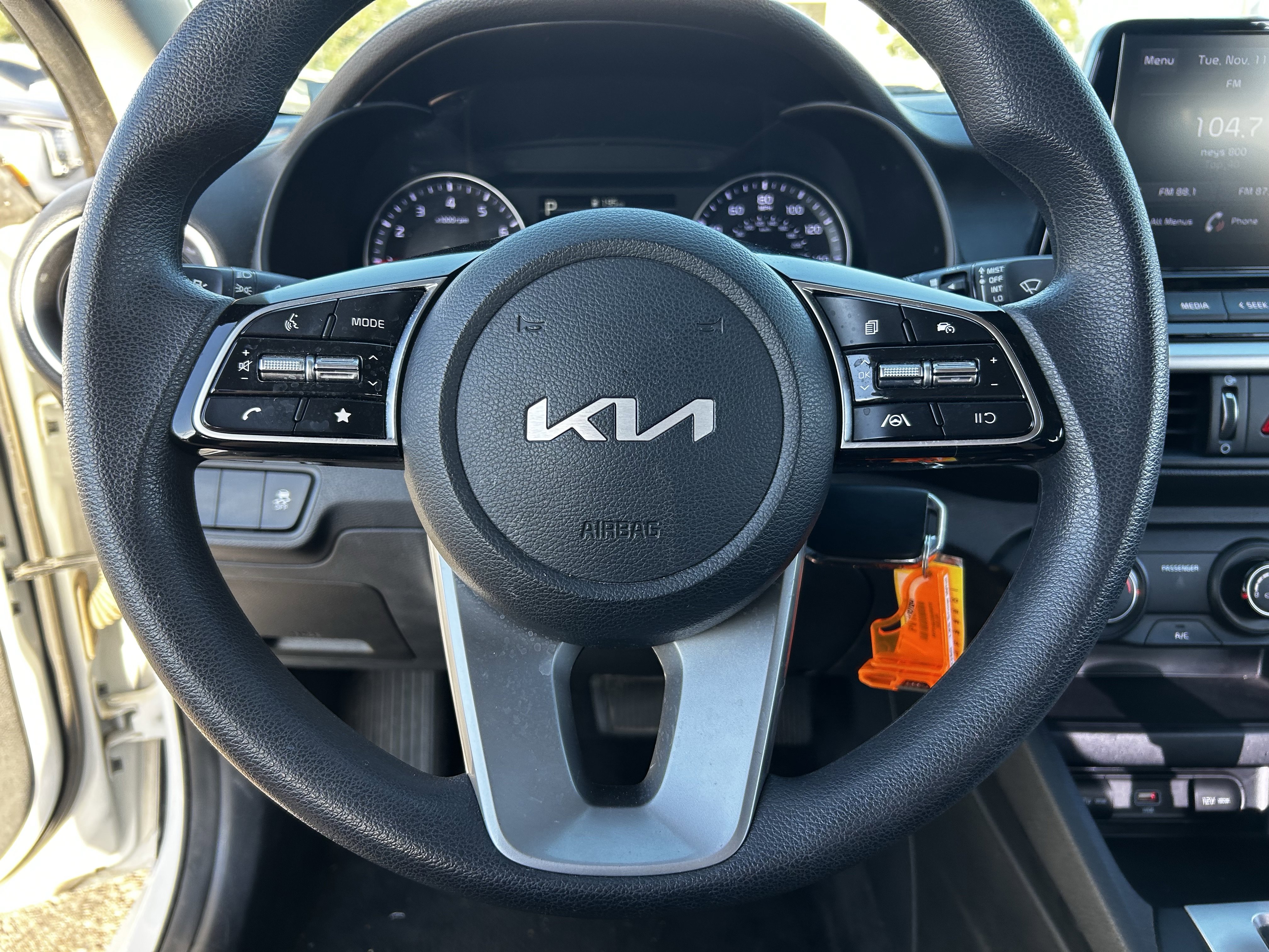 Certified 2022 Kia Forte LXS image 22