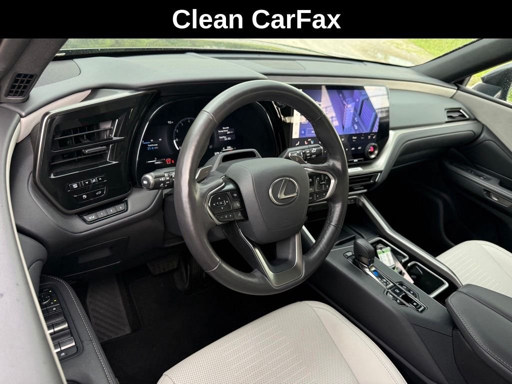Certified 2025 Lexus TX 350 AWD w/ Technology Package image 3
