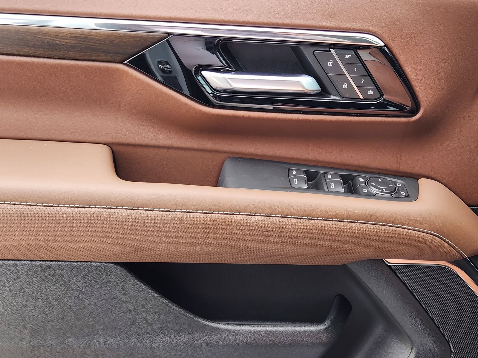New 2026 Chevrolet Tahoe High Country AWD/4WD image 20