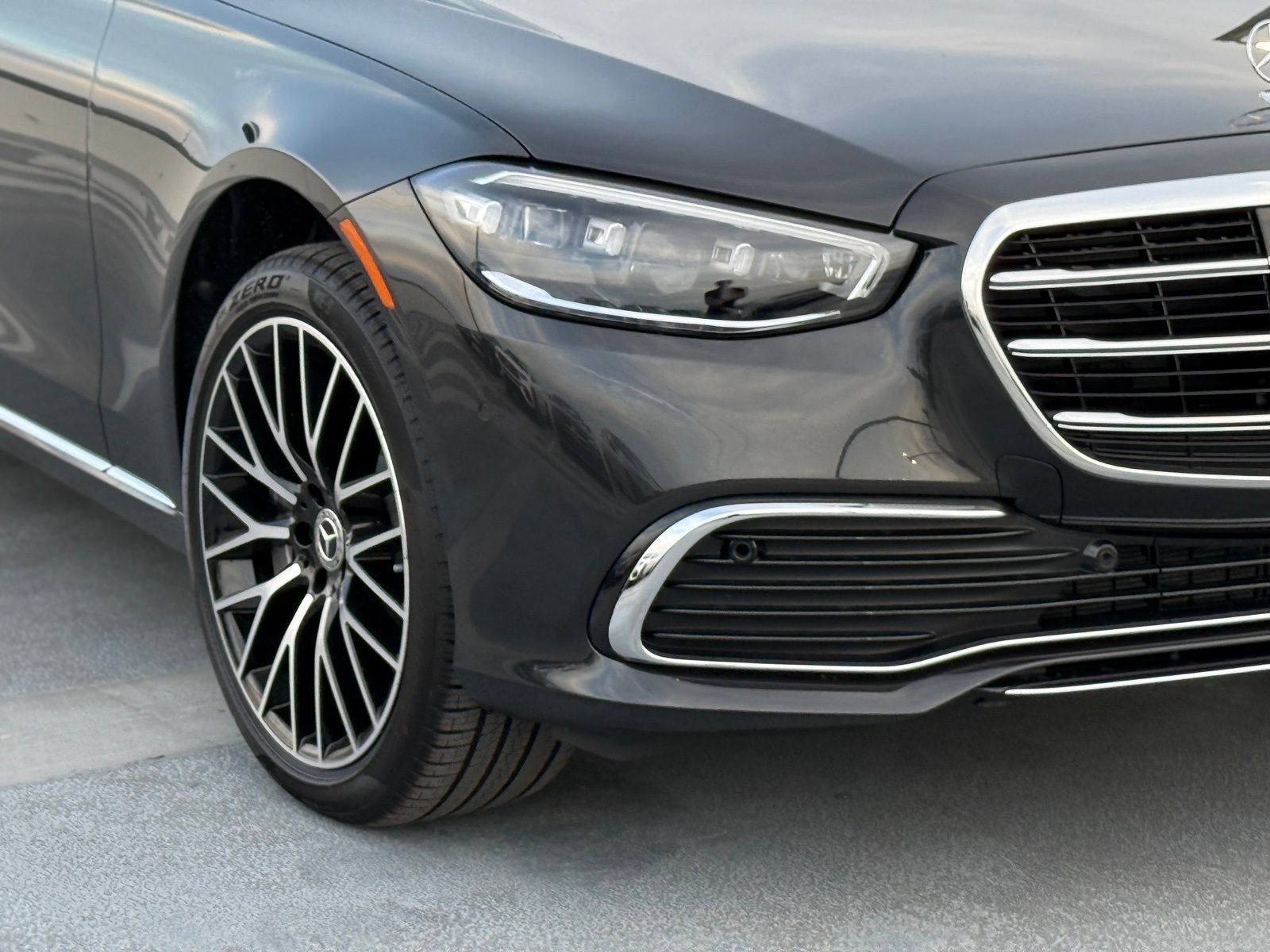 New 2026 Mercedes-Benz S 500 4MATIC image 9